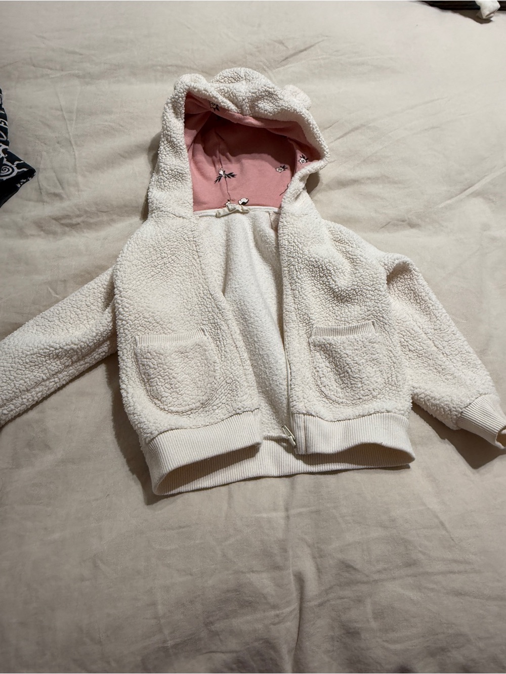 Jessica Simpson off-white Sherpa Hoodie